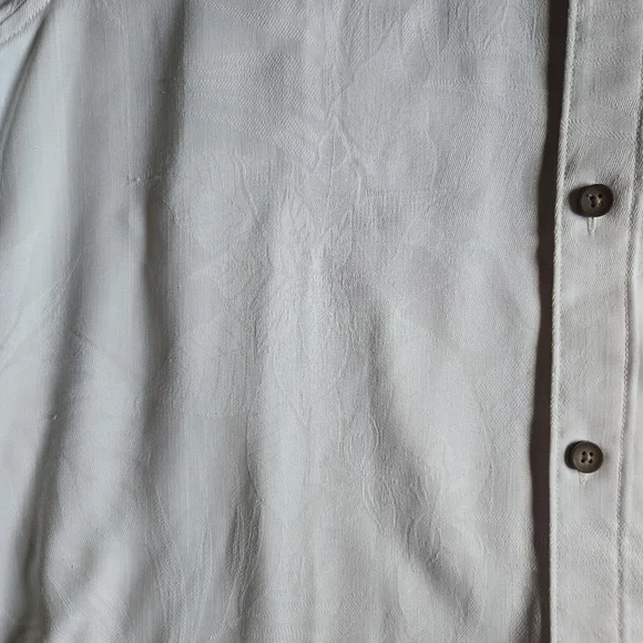 Tommy Bahama  White Short Sleeve Shirt Size L - Picture 4 of 4